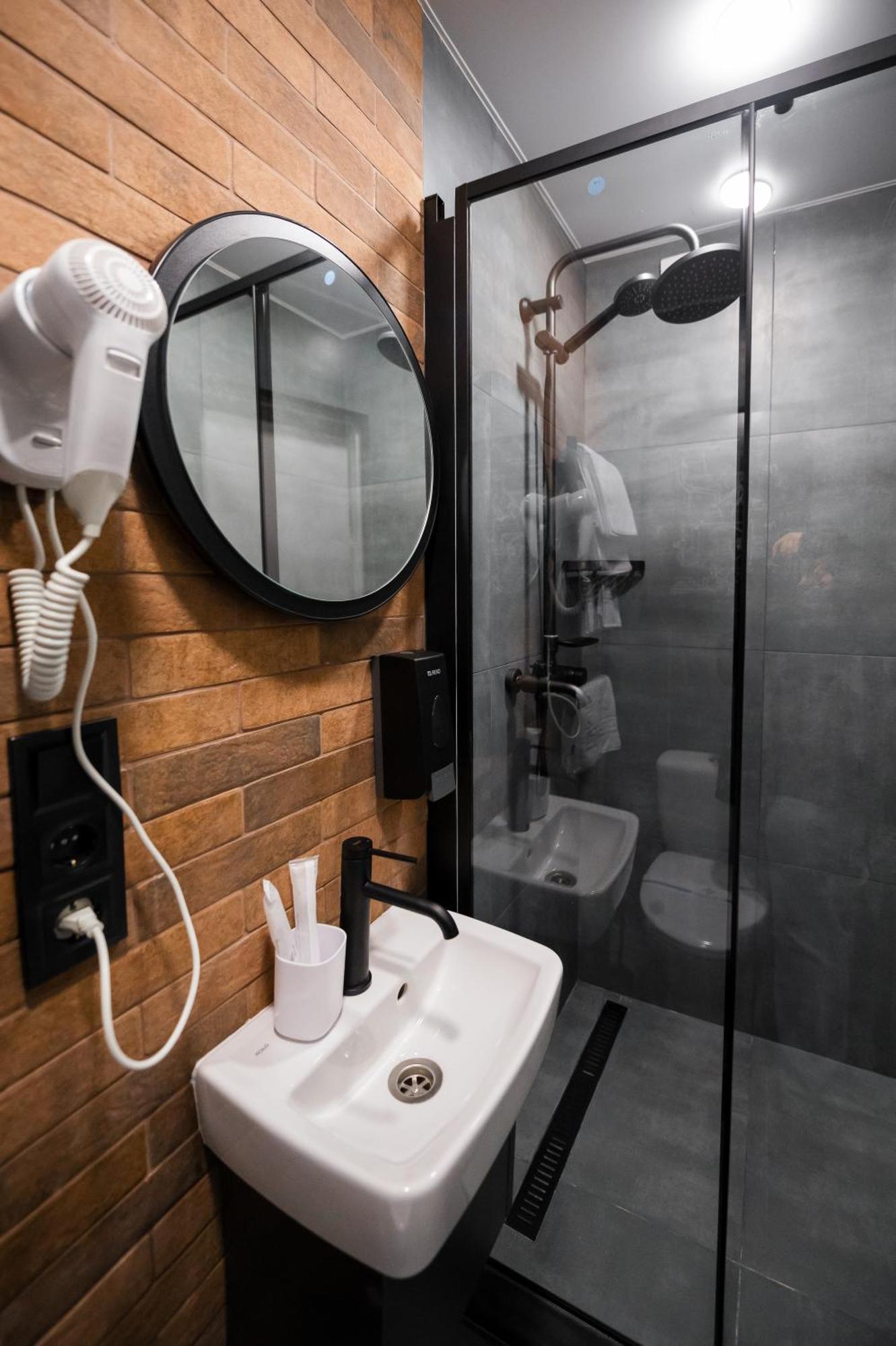 Apartment Myfreedom братиславська 4 Kyiv